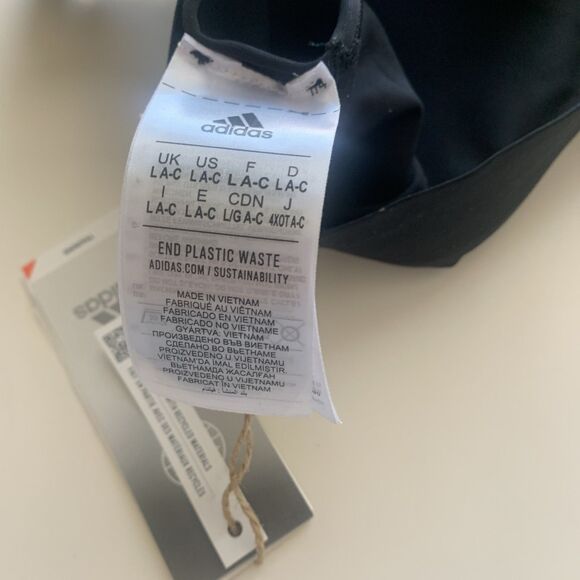 Adidas Powerreact Bra Medium-Support Training Size Medium Fits Cups A B C NWT - Picture 4 of 4